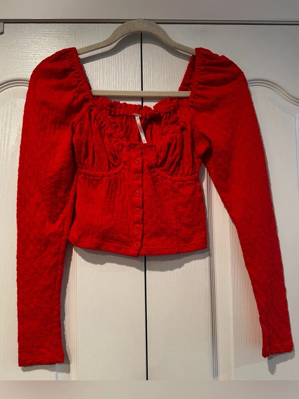 Free People Red Long-Sleeve Cropped Button Front Top - Size XS